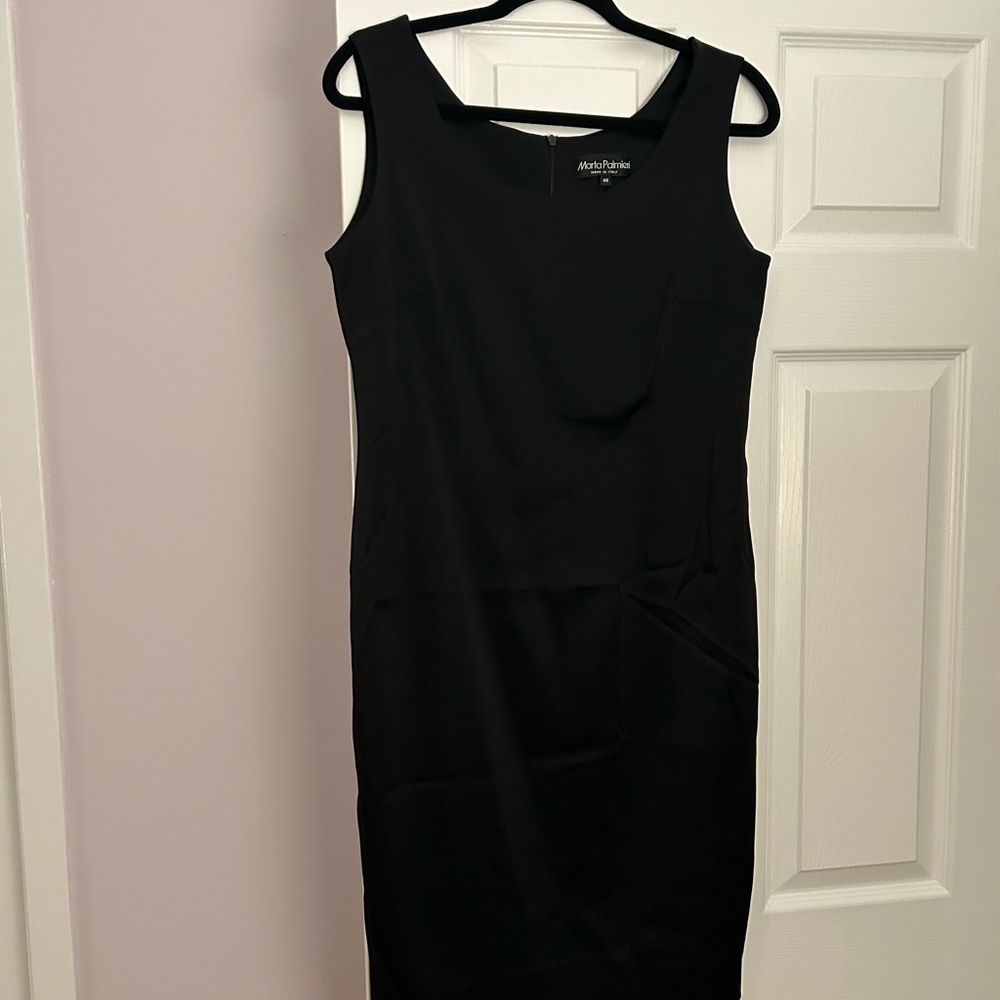 Elegant Black Sleeveless Dress